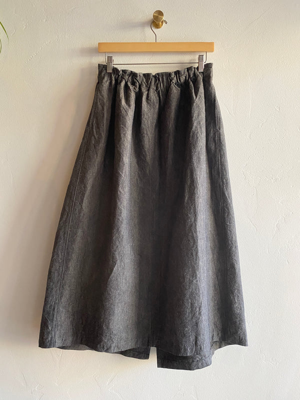 Linen-Cotton Swallow Skirt