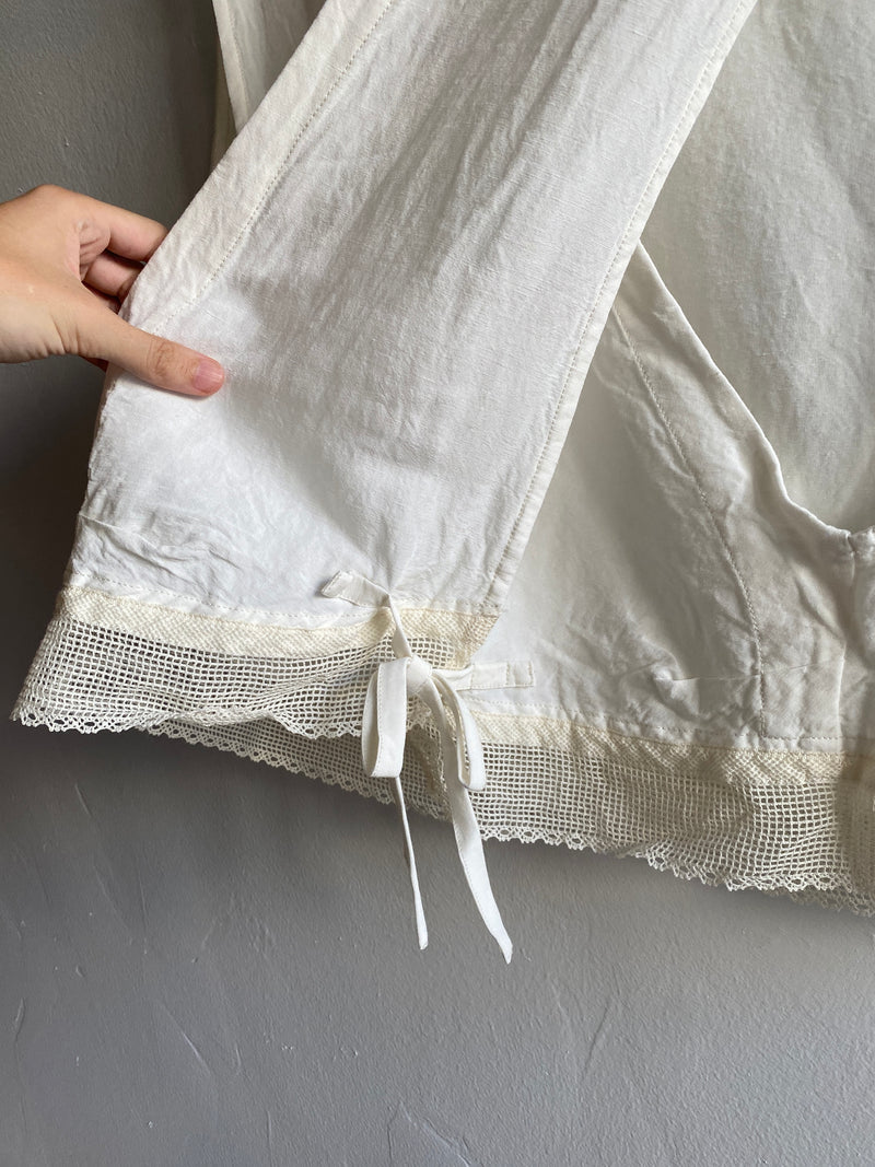 Linen Bamboo Swallow Vest
