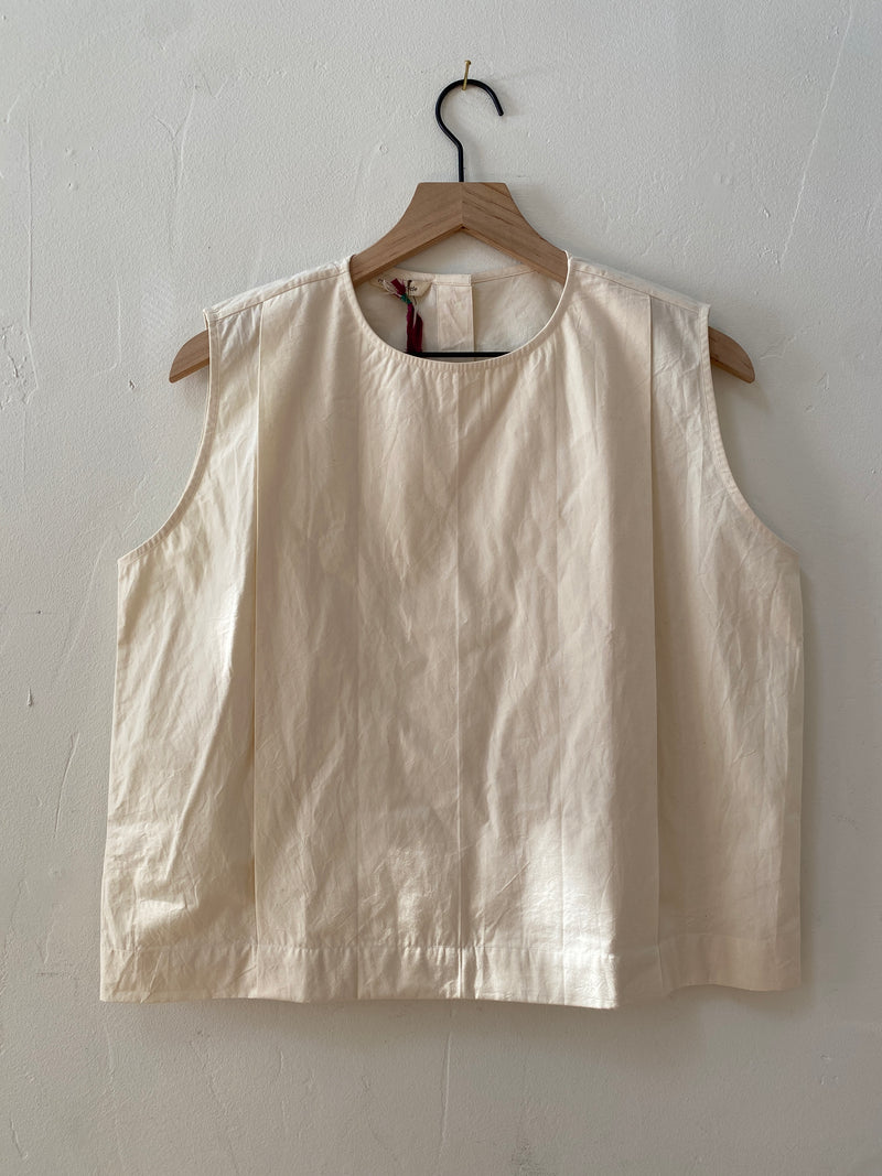 Eddy Sleeveless Blouse