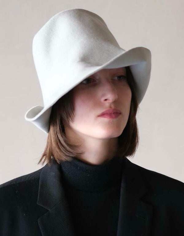 ARTISTA LAPIN Hat in Off White