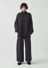 Wool-Cashmere Oversized Ribbed Sweater, Charcoal