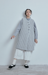 Wool Quilt Aino No Sleeve Coat