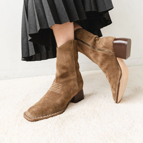 The West Boot, Moss Suede