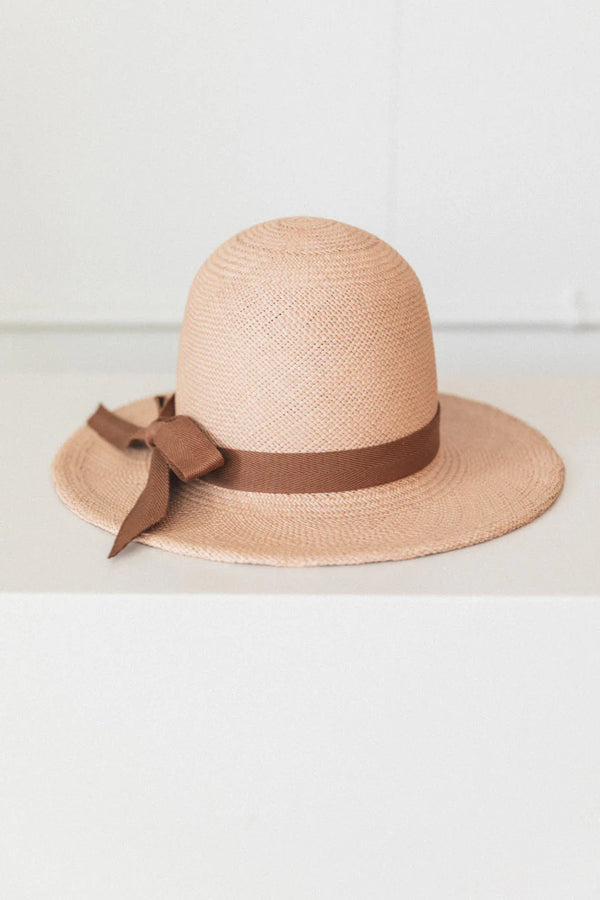 The Tan Violetto, Dark Brown Ribbon
