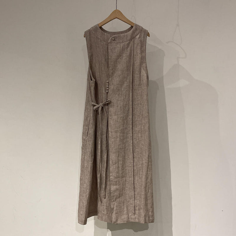 Last Flower of the Afternoon Sleeveless Tablier Robe